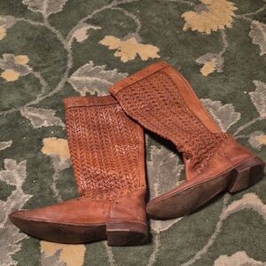 Rye Tan Lace Up Boots